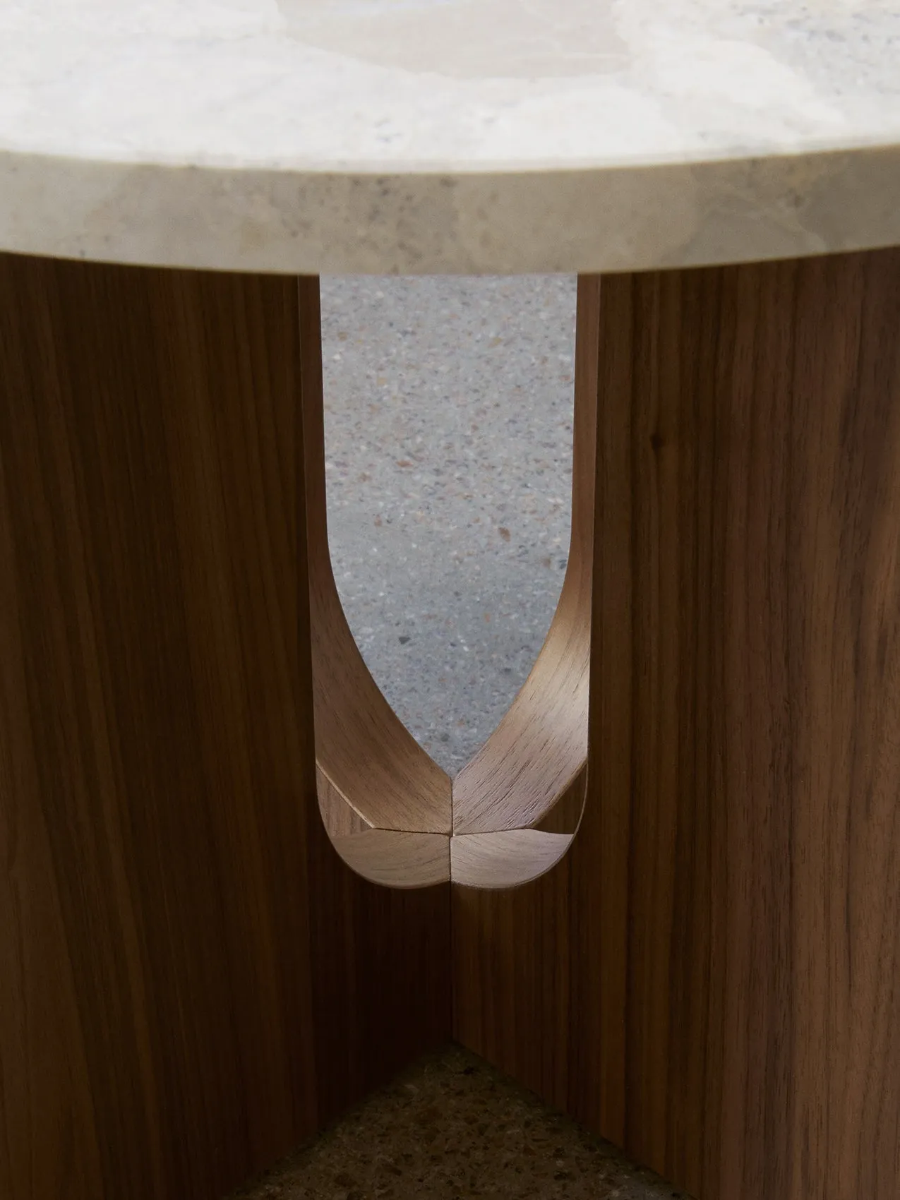 Androgyne Side Table, Ø50