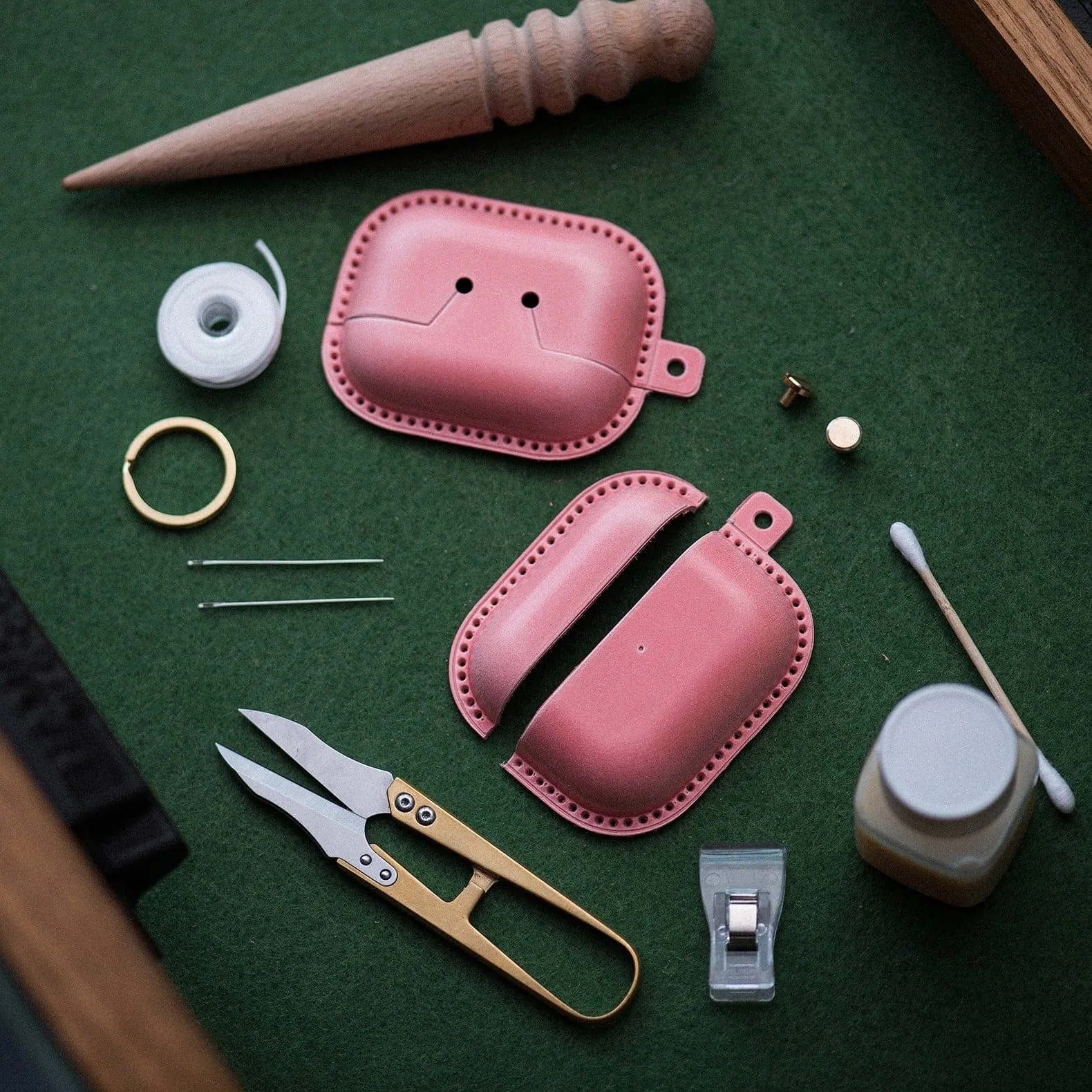 BABYLON™ Airpods Case Leather DIY Kit