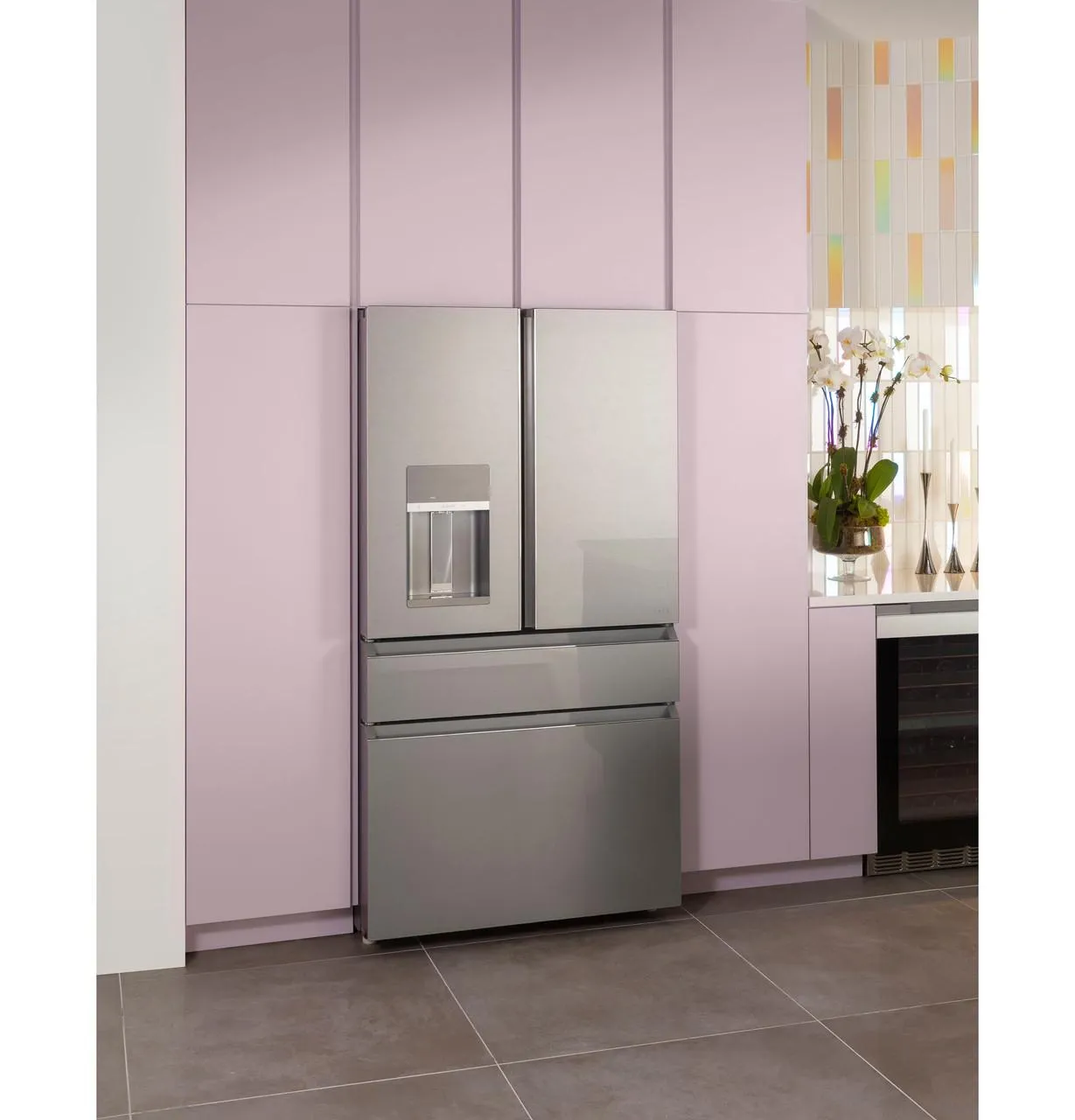 Cafe CXE22DM5PS5 Caf(eback)™ ENERGY STAR® 22.3 Cu. Ft. Smart Counter-Depth 4-Door French-Door Refrigerator in Platinum Glass