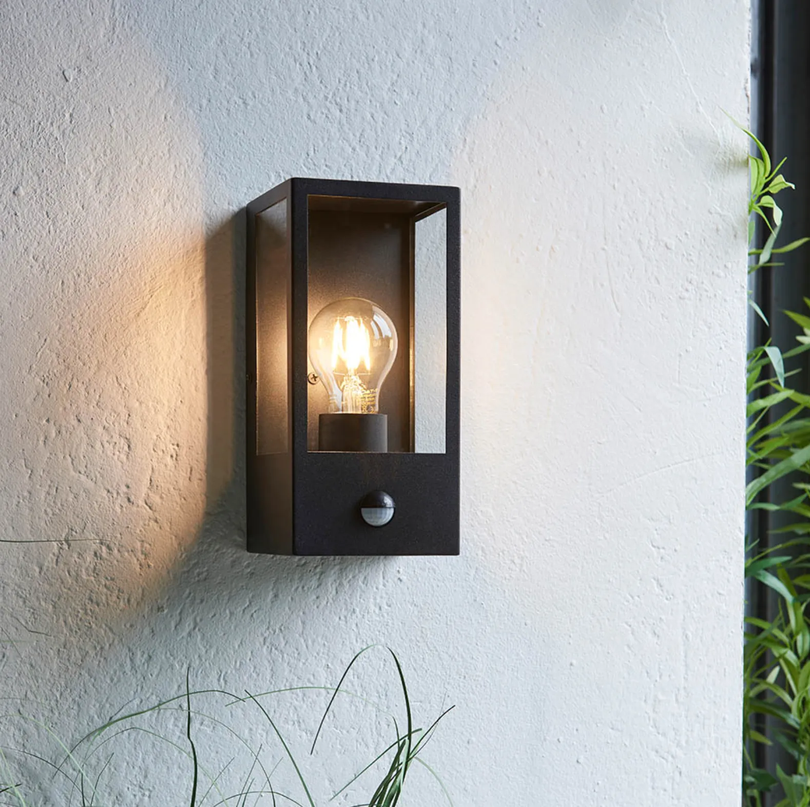 Hadlow PIR Outdoor Box Lantern In Black - ID 12055