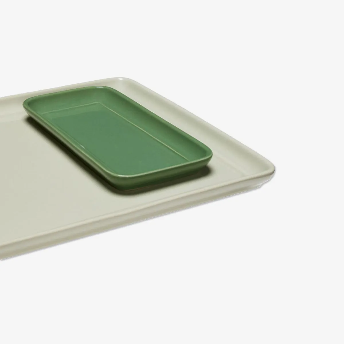 HÜBSCH AMARE TRAY SET OF 2 // SAND GREEN