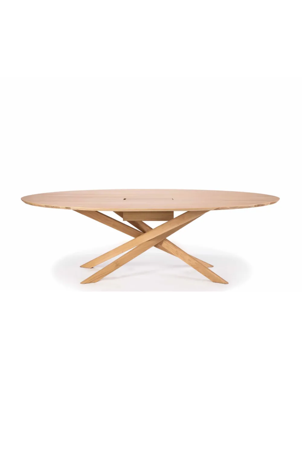 Oak Oval Meeting Table | Ethnicraft Mikado